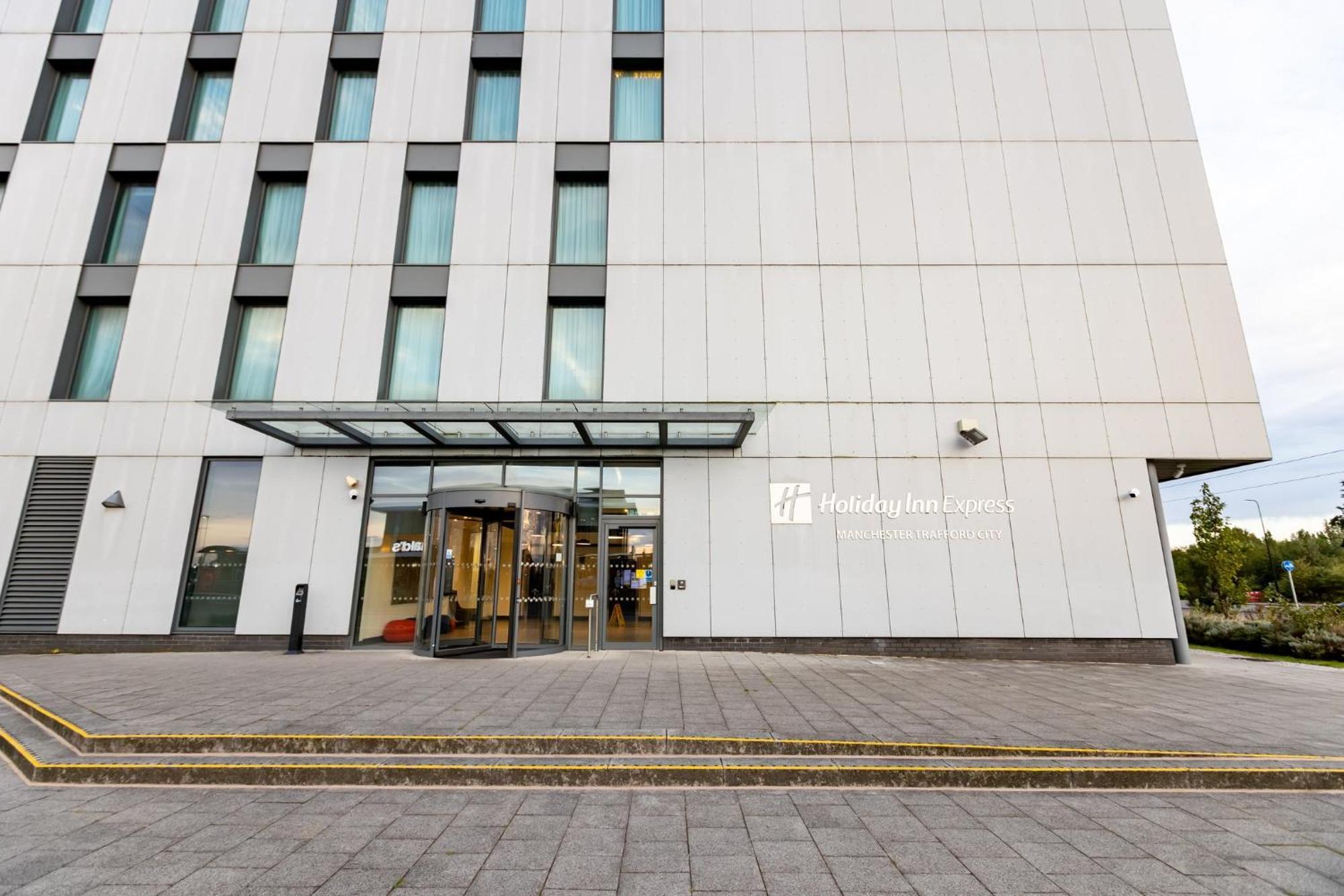 Holiday Inn Express - Manchester - Traffordcity By Ihg Urmston Exterior foto